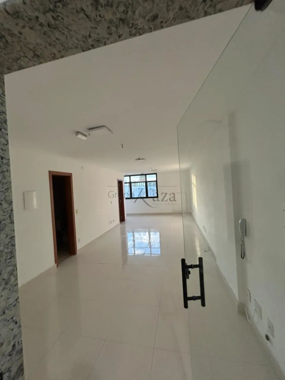 Sala Comercial - Centro - Edifício Comercial Oswaldo Cruz - 42m².