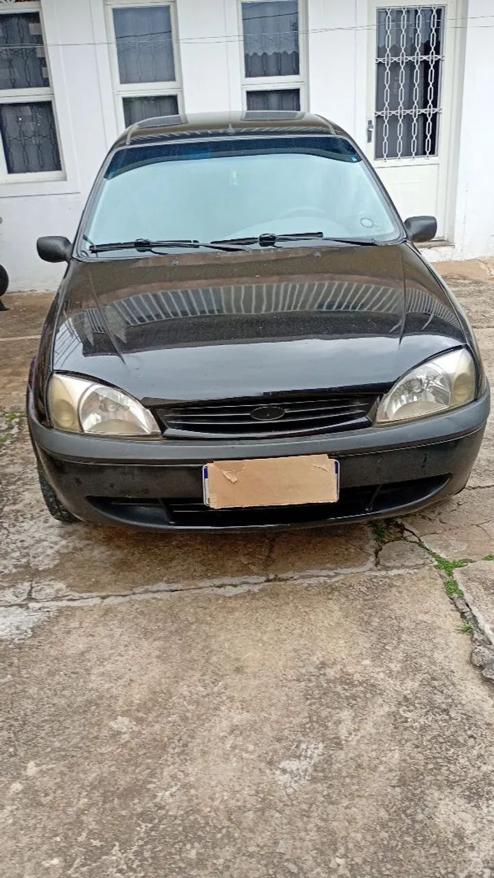 Ford Fiesta Sedan Street 1.6 8V 4P 2004