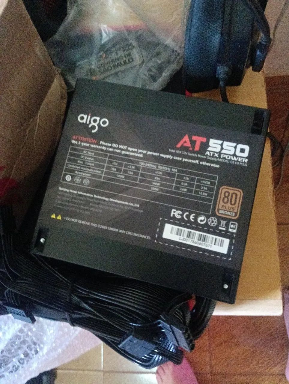 Fonte aigo 550w