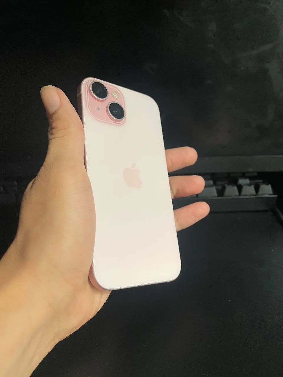 IPHONE 15 128 ROSE 87% BATERIA - Foto 2