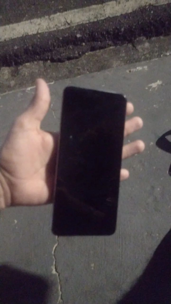 Venda-se um celular realme UI (Android 15) - Foto 2