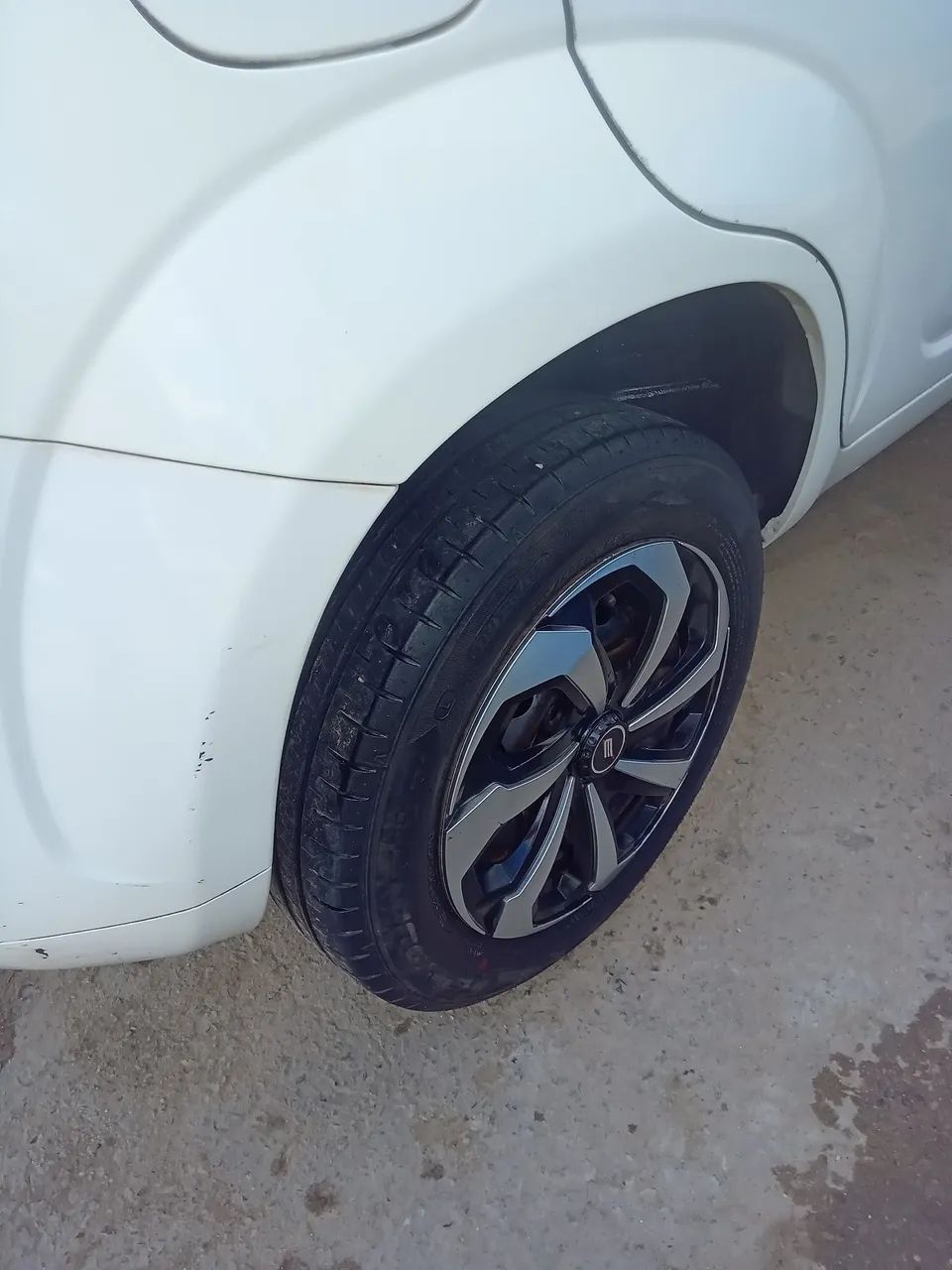 Fiat Uno Vivace/rua 1.0 EVO Fire Flex 8V 5P 2014 - Foto 5
