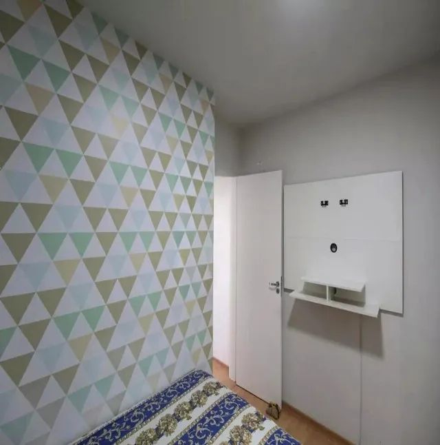 Apartamento ( 2 dormitórios ) , aluguel anual com caução e com mobília.  - Foto 2