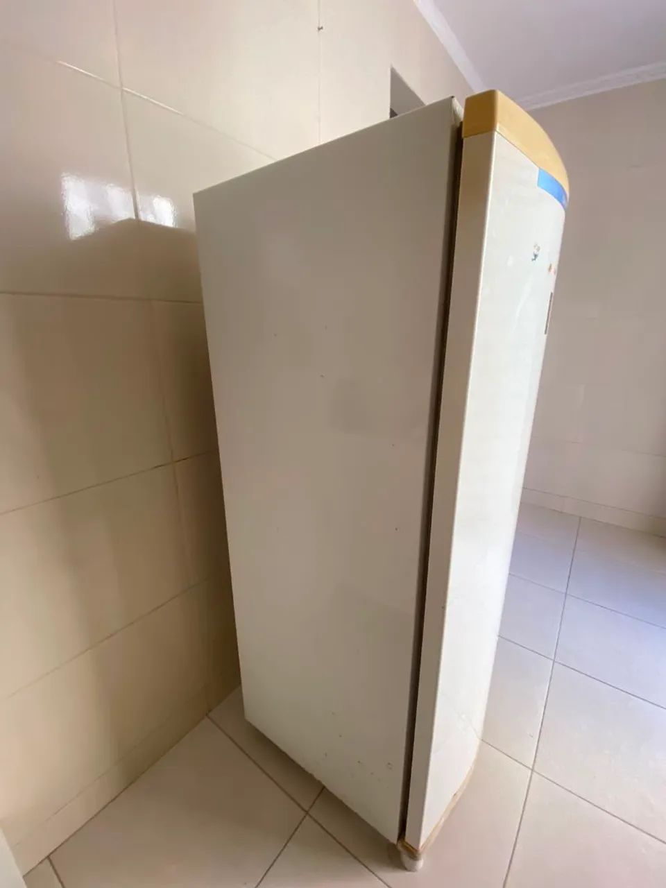Vendo geladeira  - Foto 2