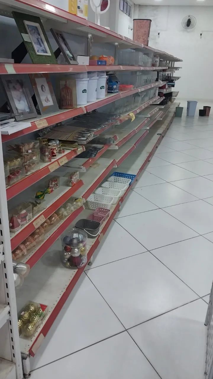 Prateleiras de centro para supermercado