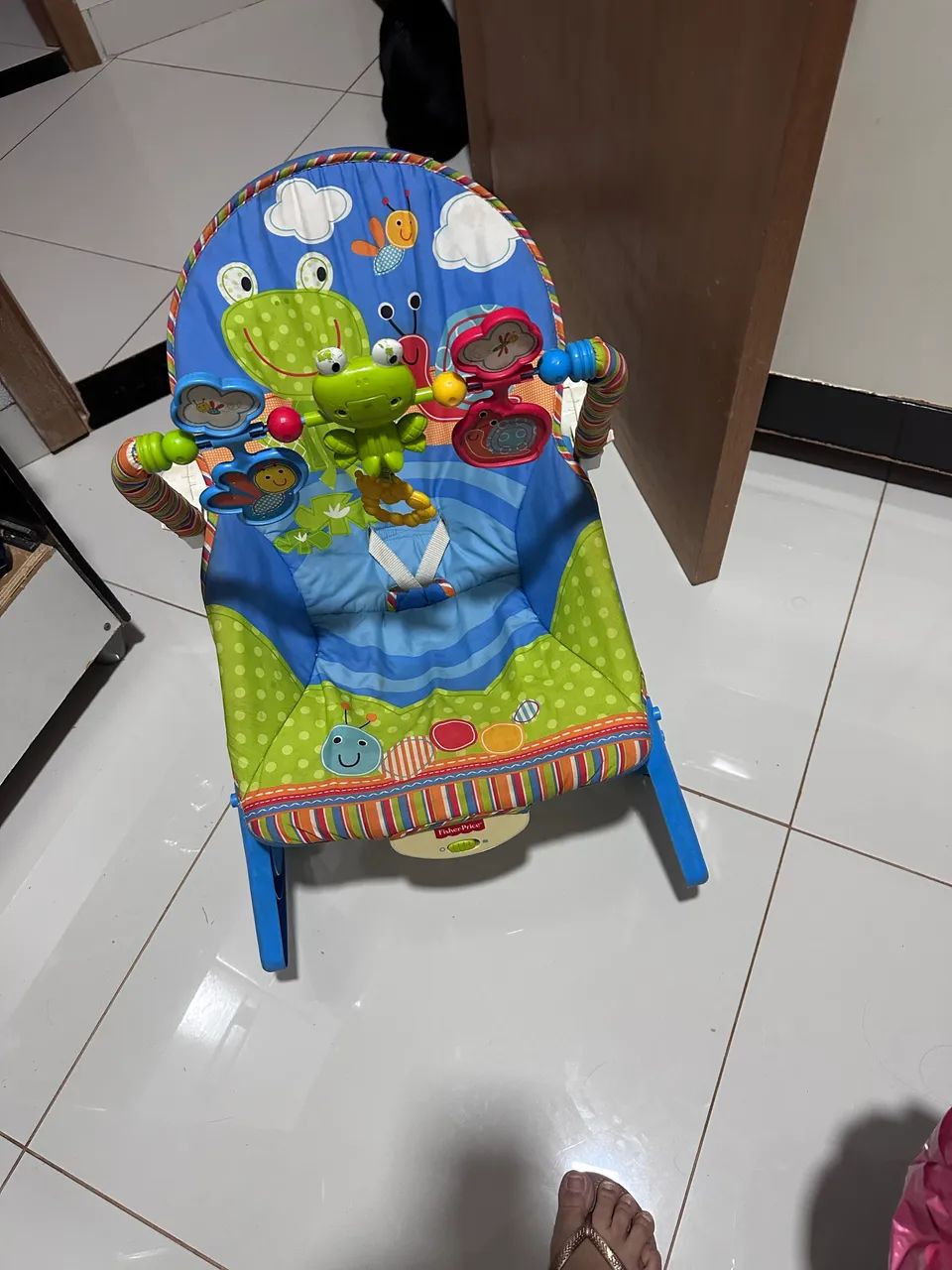 Vendo cadeirinha de descanso infantil 