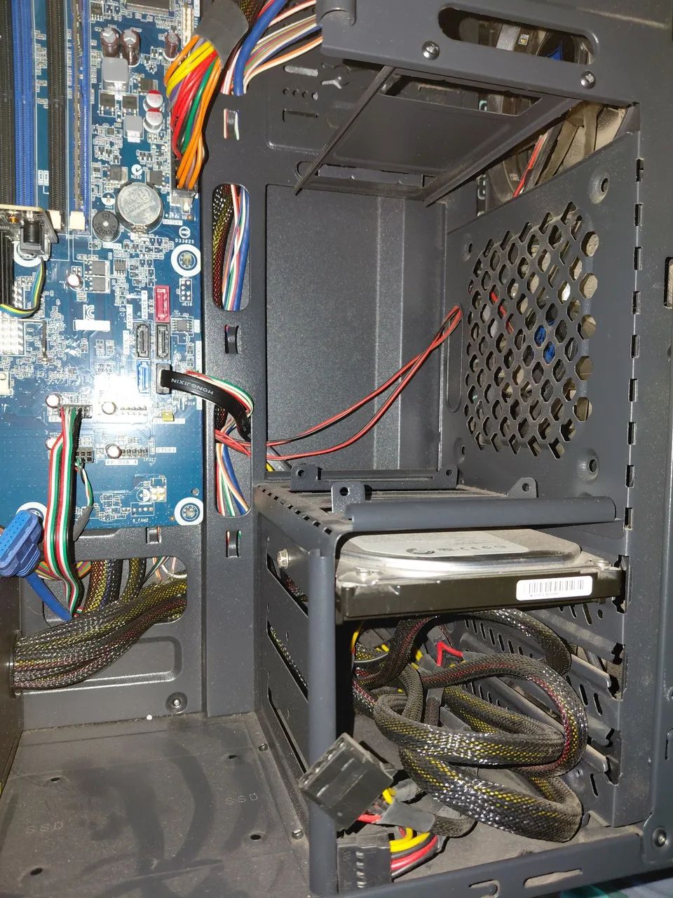 PC Gamer antigo (para retirada de peças) - Foto 4