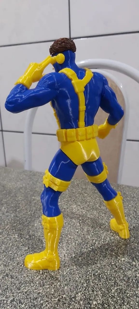 Ciclope 24 cm - Boneco Colecionável 3D Colorido - Foto 2
