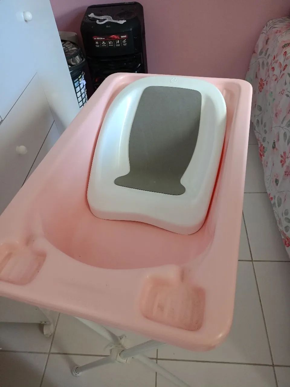 Banheira com suporte e encosto para bebê  - Foto 3