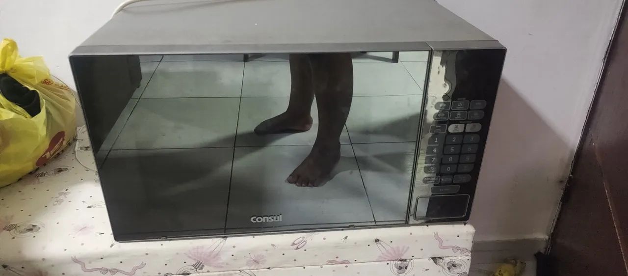Microondas com defeito 