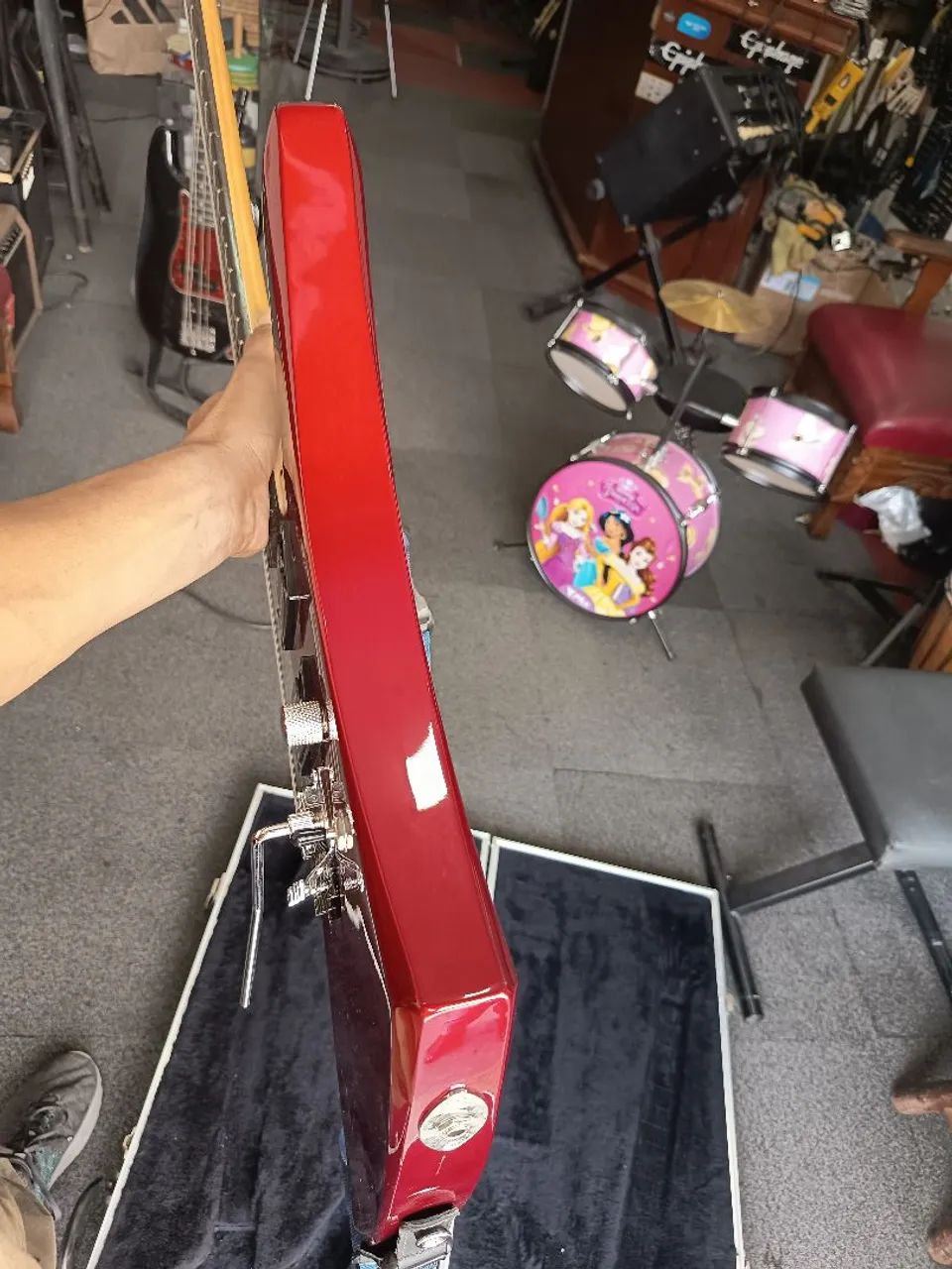 Guitarra Jackson Explorer  - Foto 4