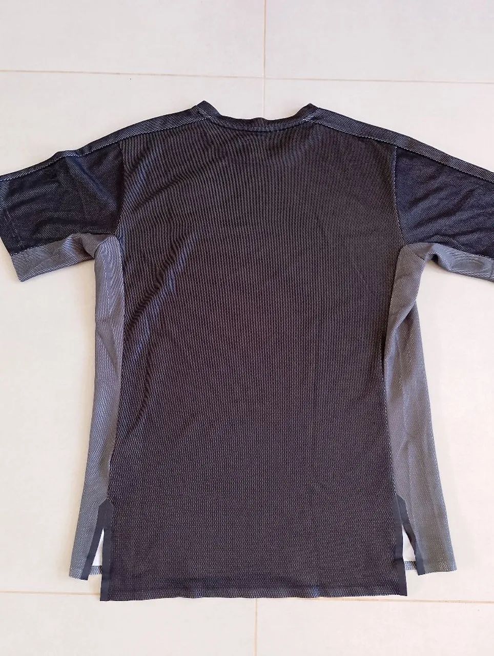 Camisa Borussia Dortmund 2019 Stadium - Foto 2