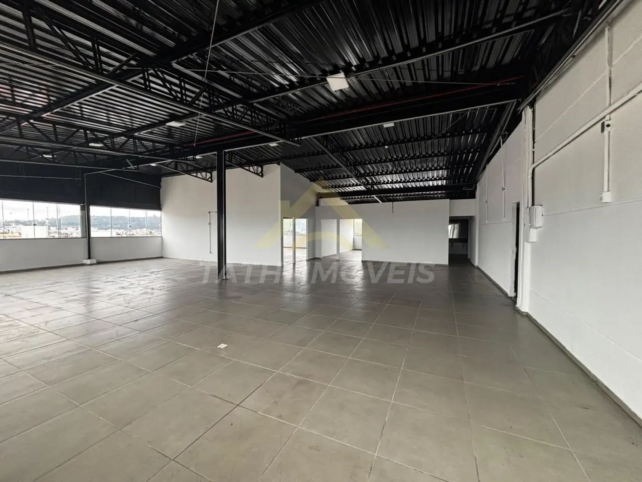 Sala Comercial para Locação em Florianópolis, Ingleses do Rio Vermelho, 3 banheiros - Foto 5