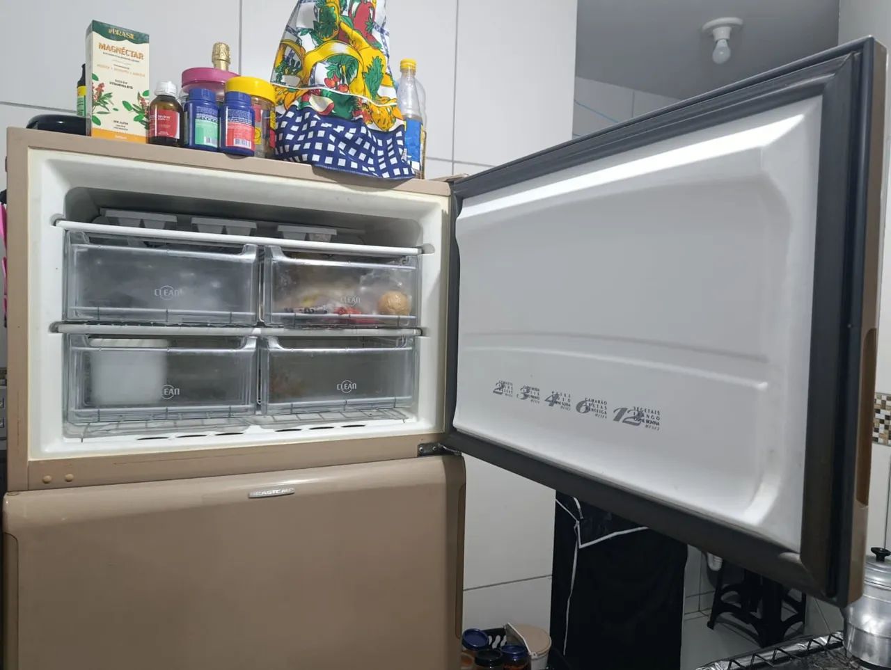 Vendo uma geladeira  - Foto 3