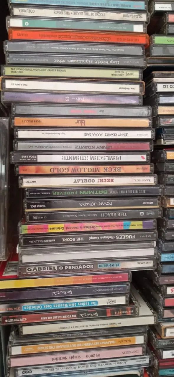 Excelente oportunidade de ter clássicos em cds importados direto