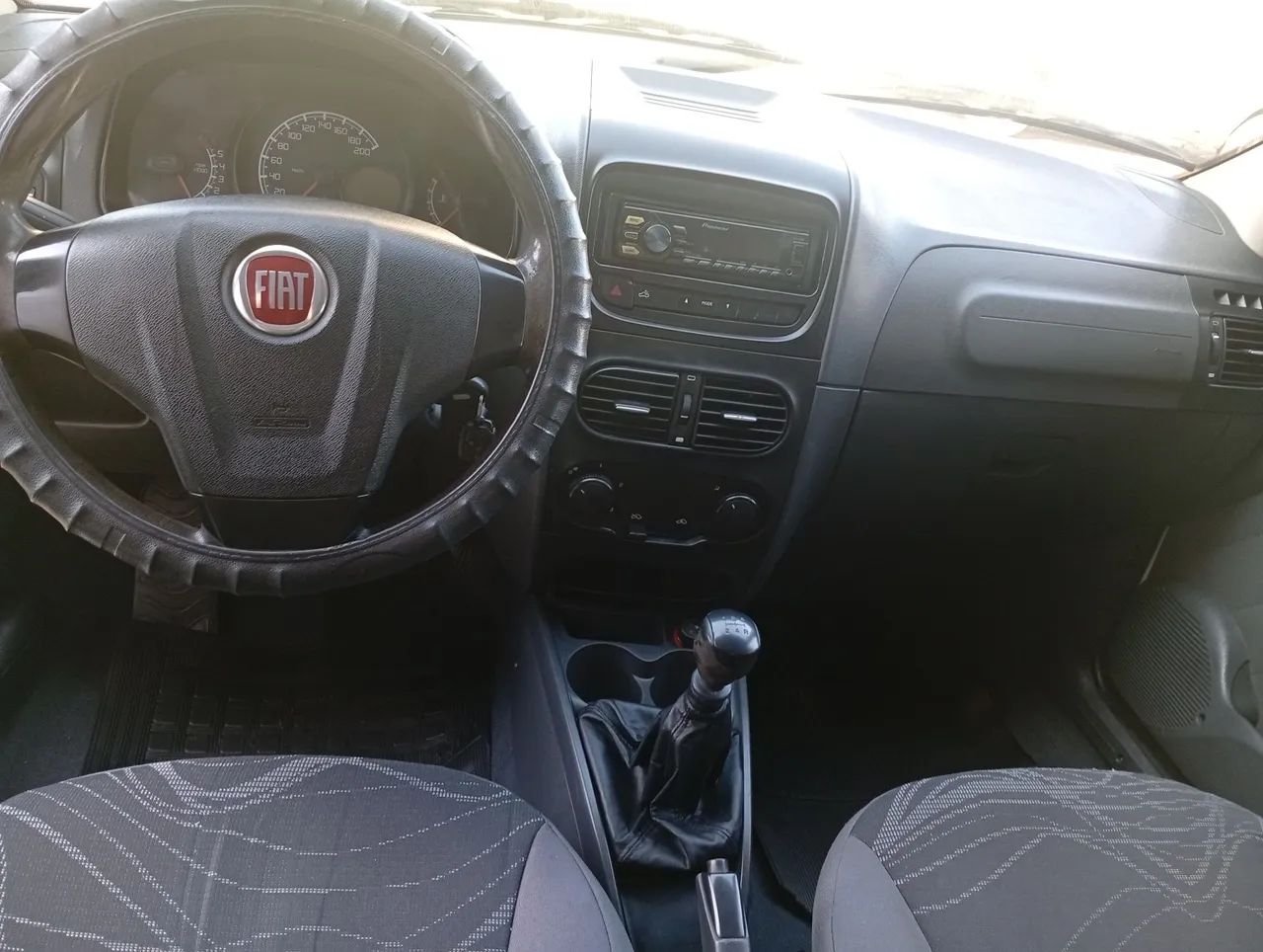 Fiat Strada Working 1.4 MPI Fire Flex 8V CS 2015 - Foto 5
