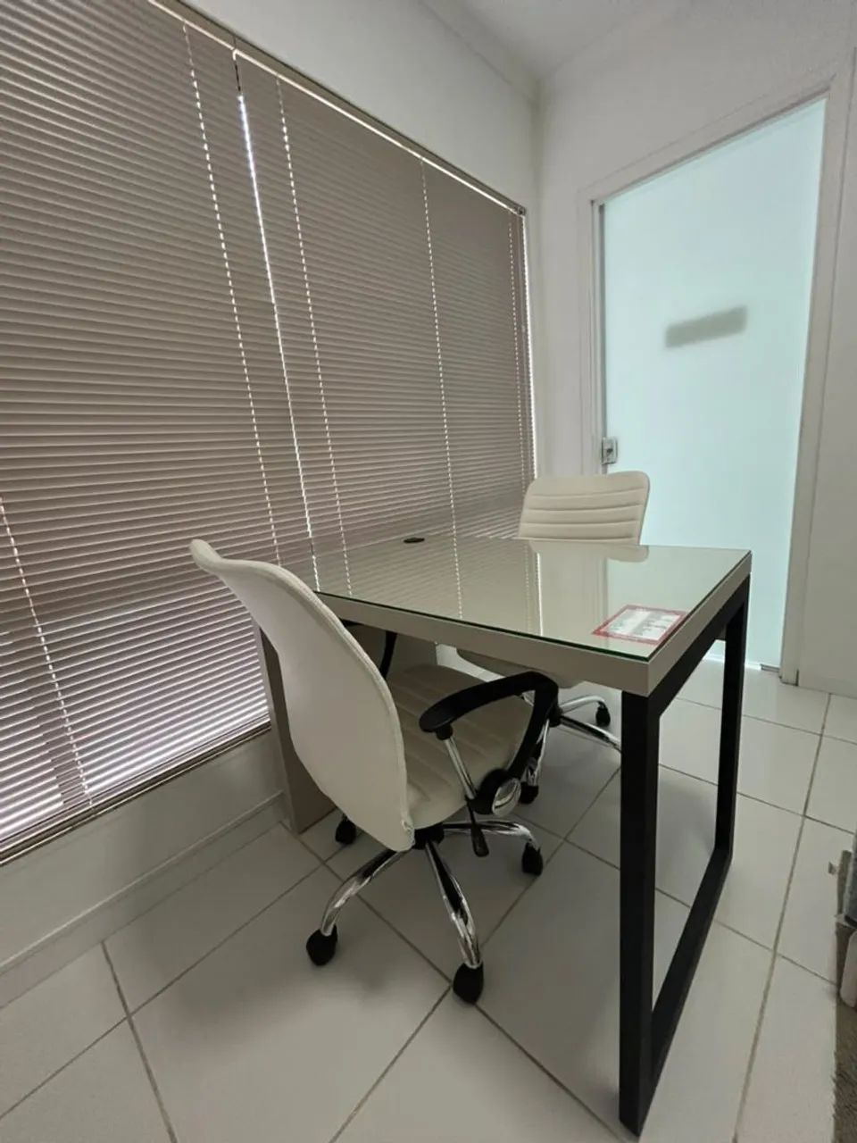 CONSULTÓRIO MÉDICO COMPLETO - Foto 4