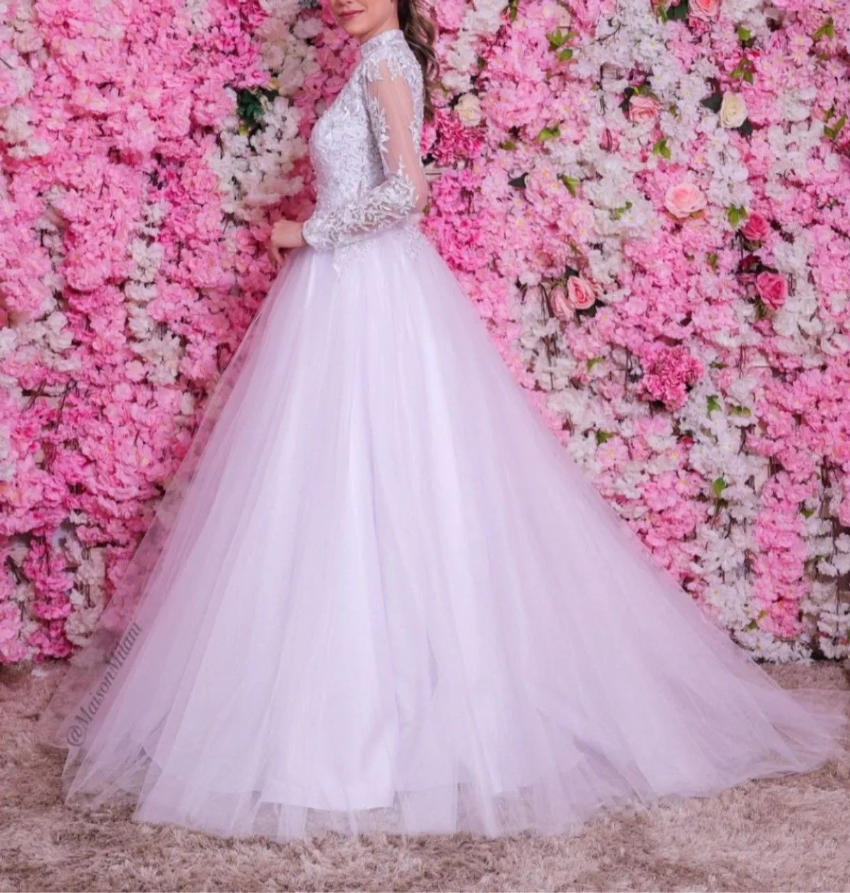 VENDO VESTIDO E VÉU DE NOIVA  - Foto 3