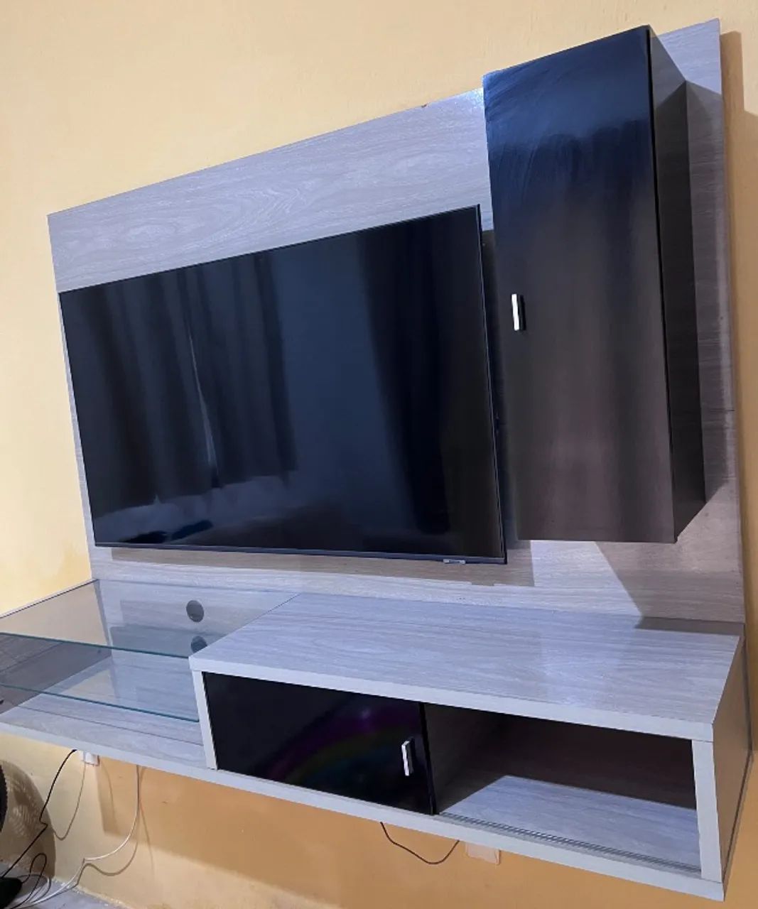 Painel para TV muito conservado  - Foto 3