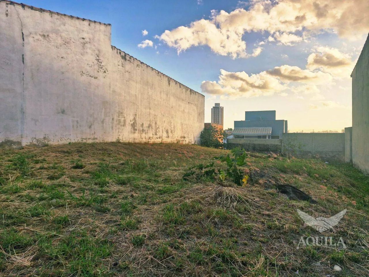 TERRENO NO JARDIM RESIDENCIAL MARTINEZ - SOROCABA