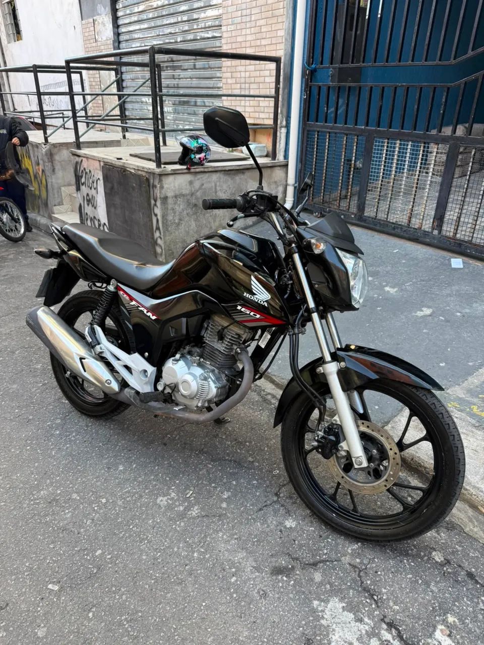 Moto de aluguel 