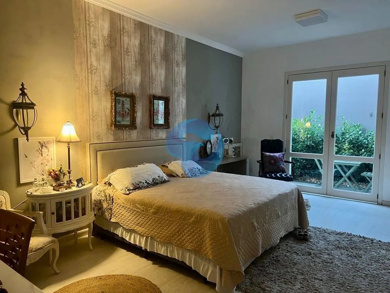CASA COM 4 SUÍTES, PISCINA E 1.200 M² DE TERRENO - Foto 2