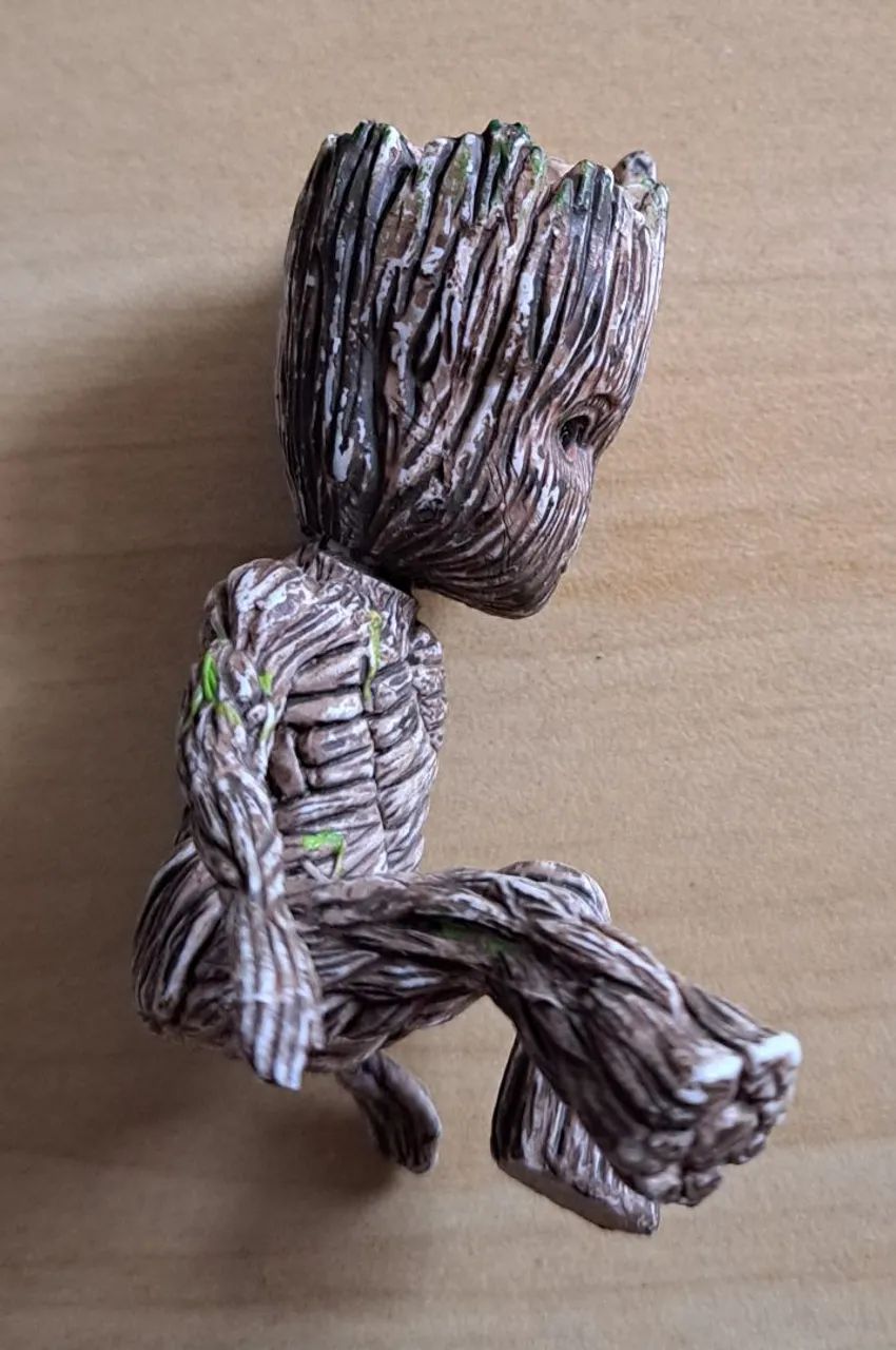 Figura Baby Groot Guardiões da Galáxia  - Foto 2