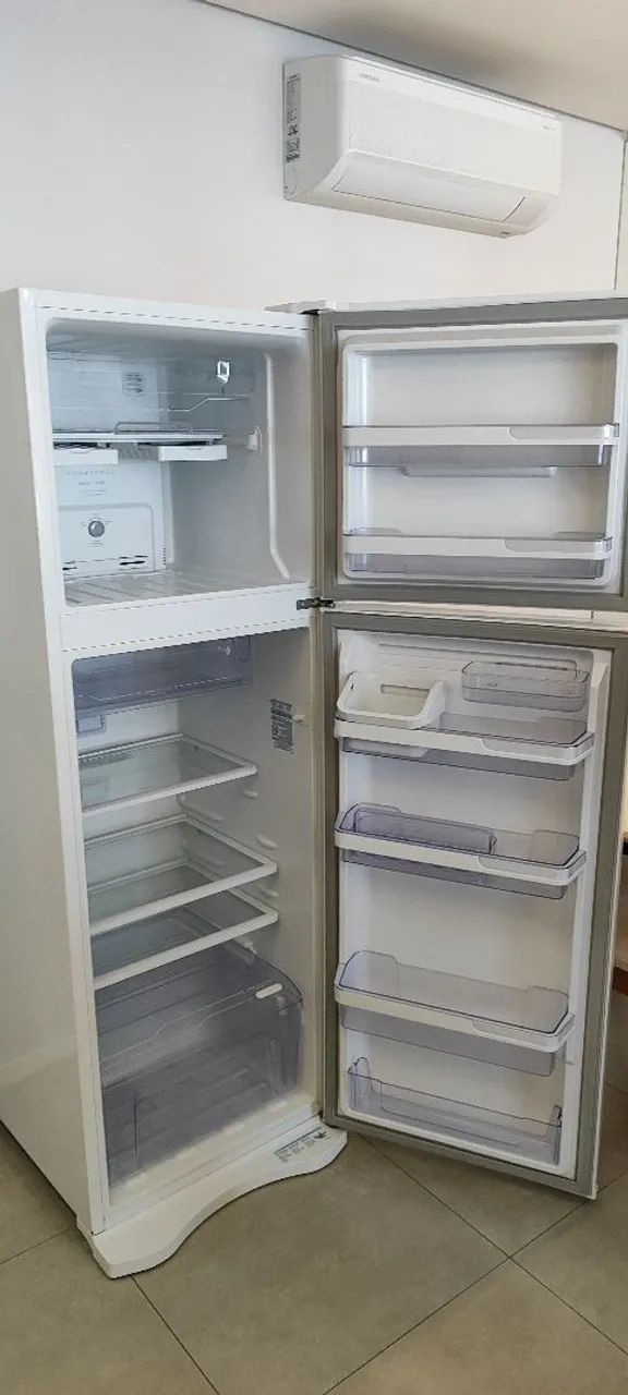 Geladeira duplex Electrolux  - Foto 4