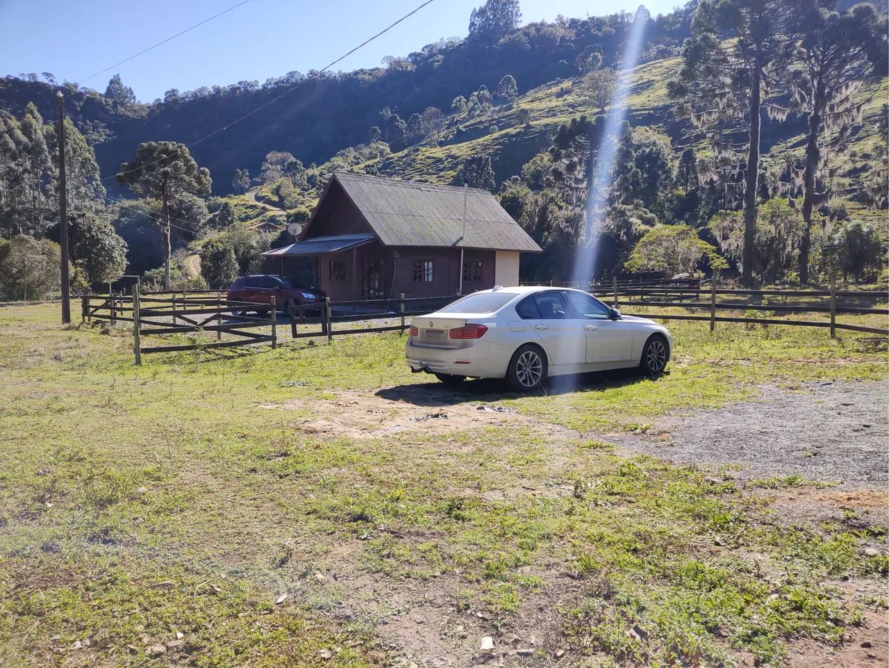 Terreno com Chalé e Galpão Coletivos 