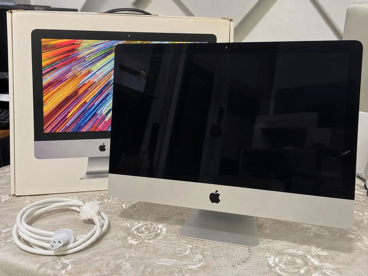Apple iMac 21,5? 2017 | 16GB RAM | SSD + HD 1TB | Com Caixa