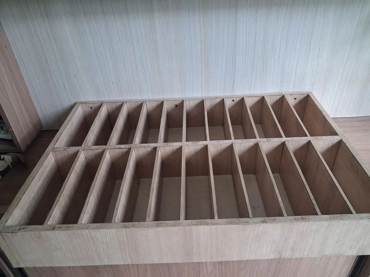 Expositor de cigarros em madeira  - Foto 5