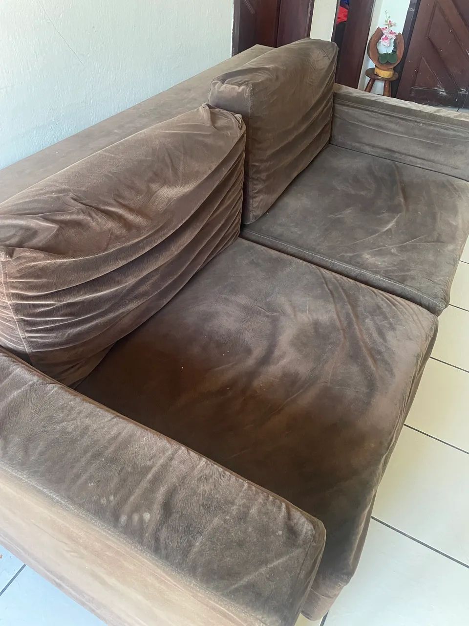 Sofa 2 lugares largo 