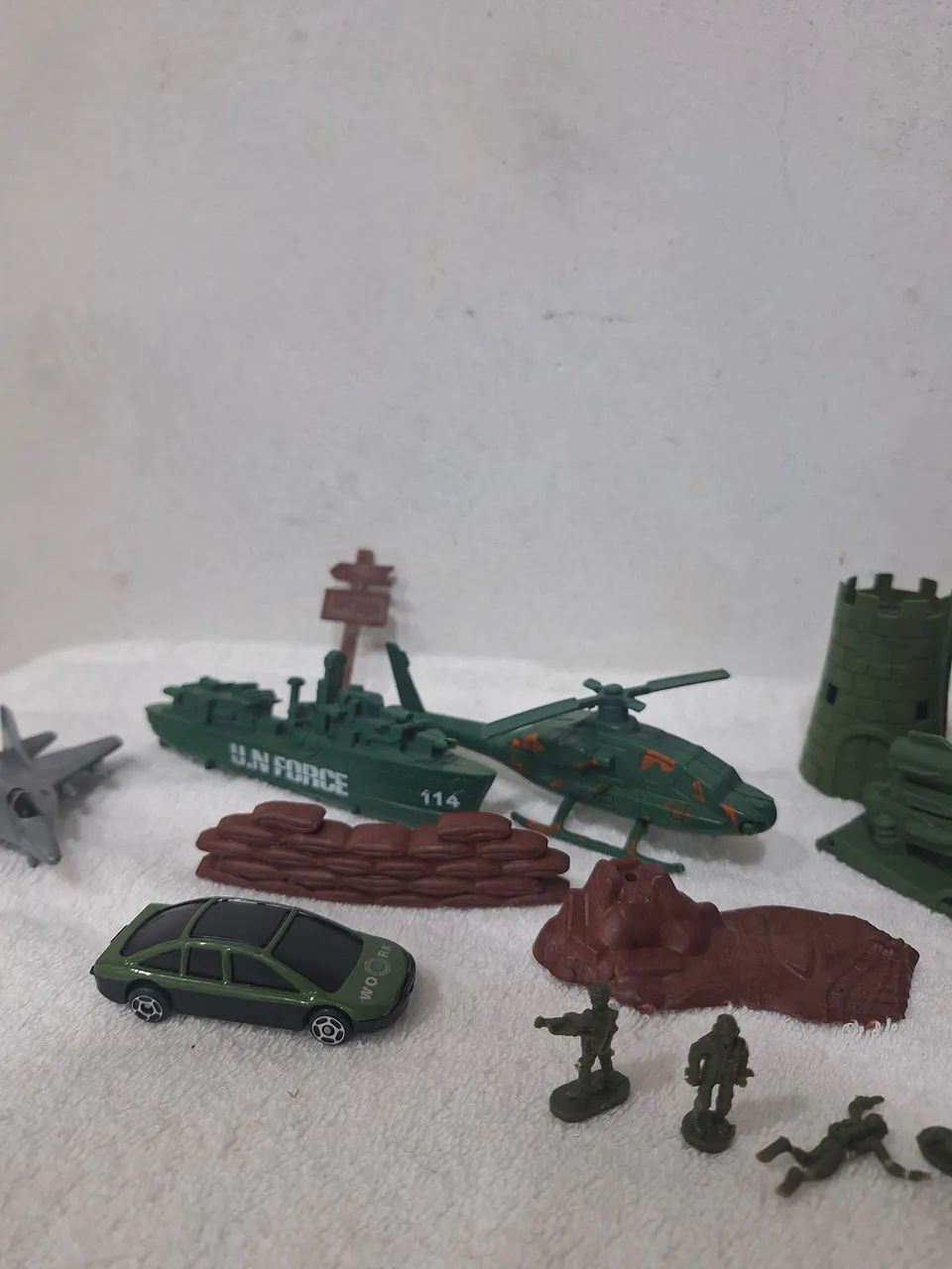 Combo Miniaturas brinquedos militar - Foto 3