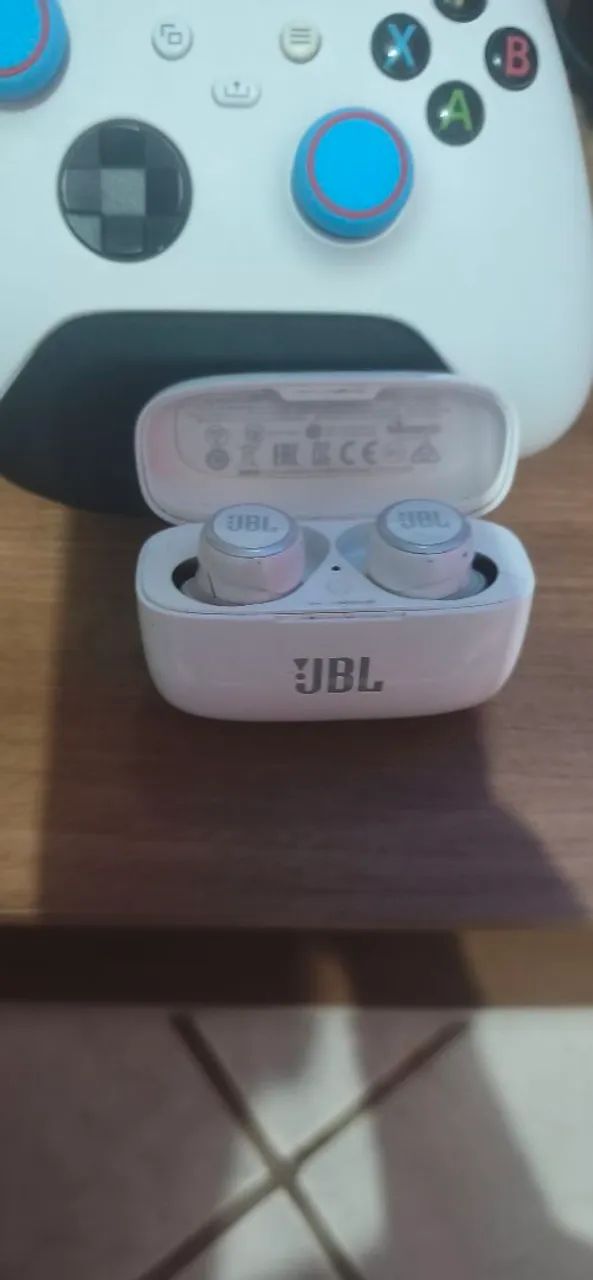Jbl live 300 tws - Foto 4