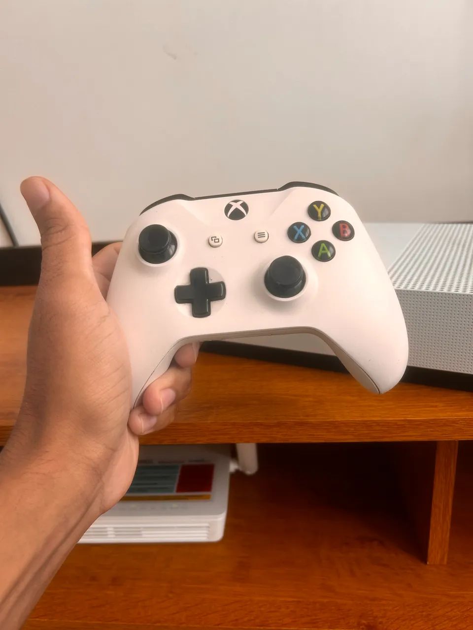 XBOX ONE S - 1TB  - Foto 2