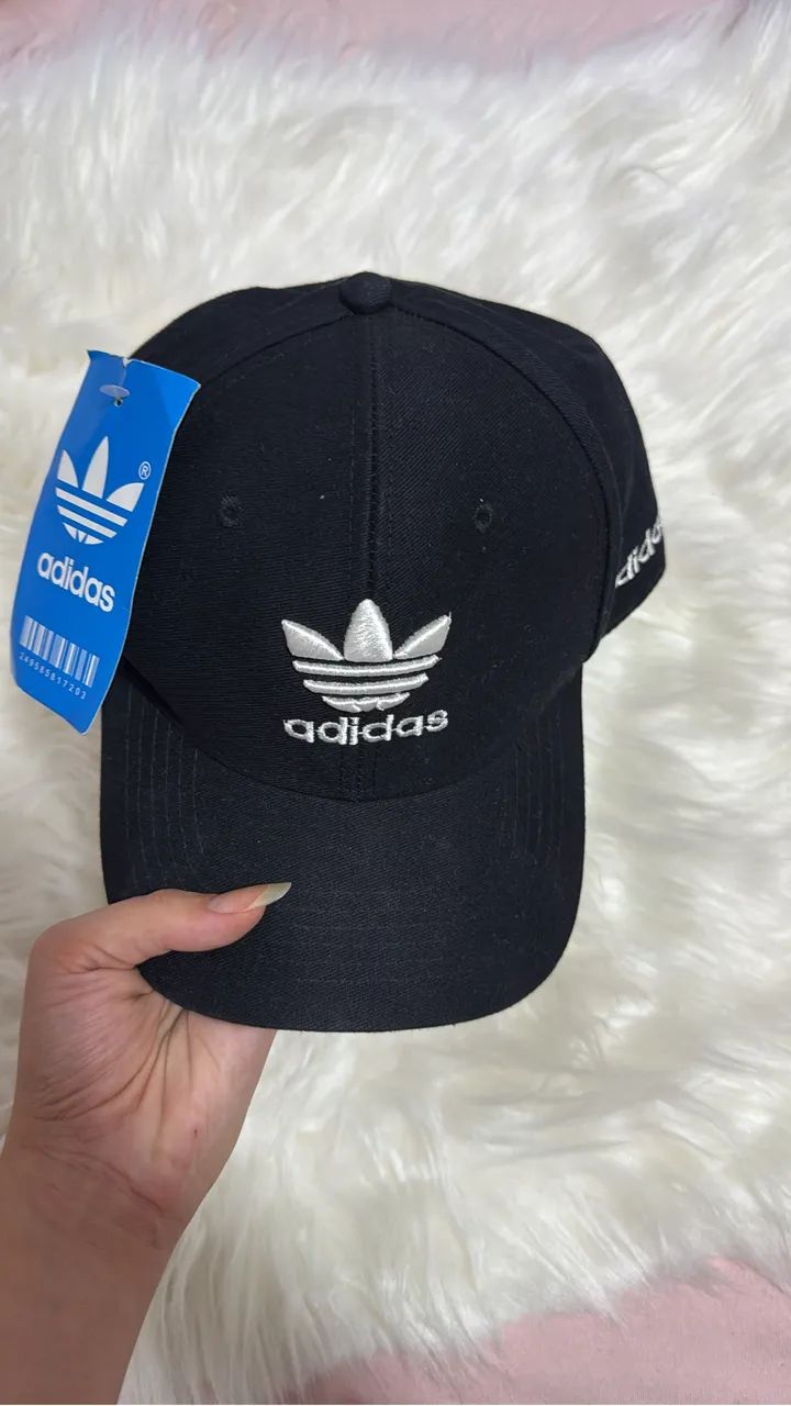 Boné adidas original 