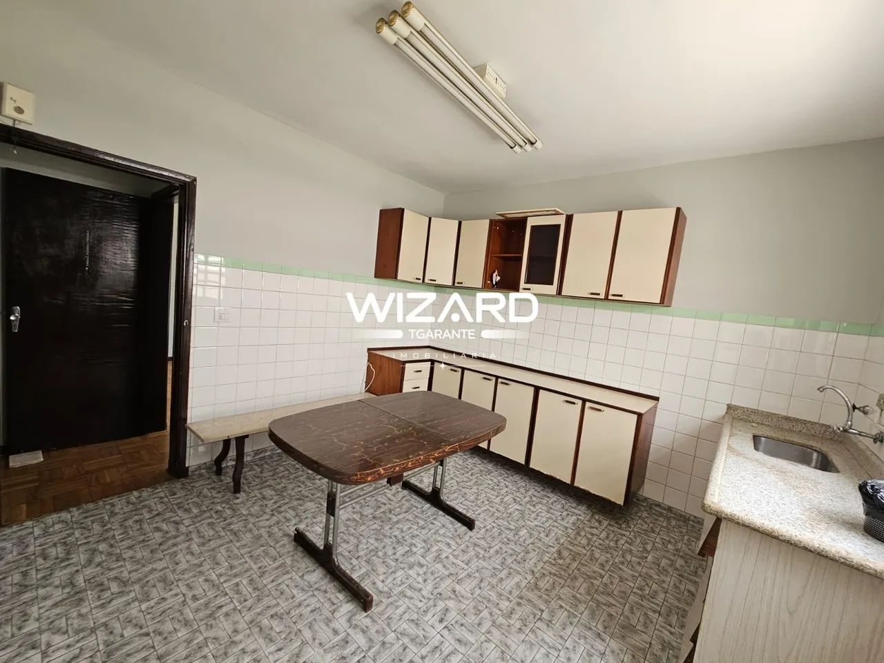 Casa Térrea com Quintal Gramado 2 dormitórios + Salão nos Fundos - Foto 5