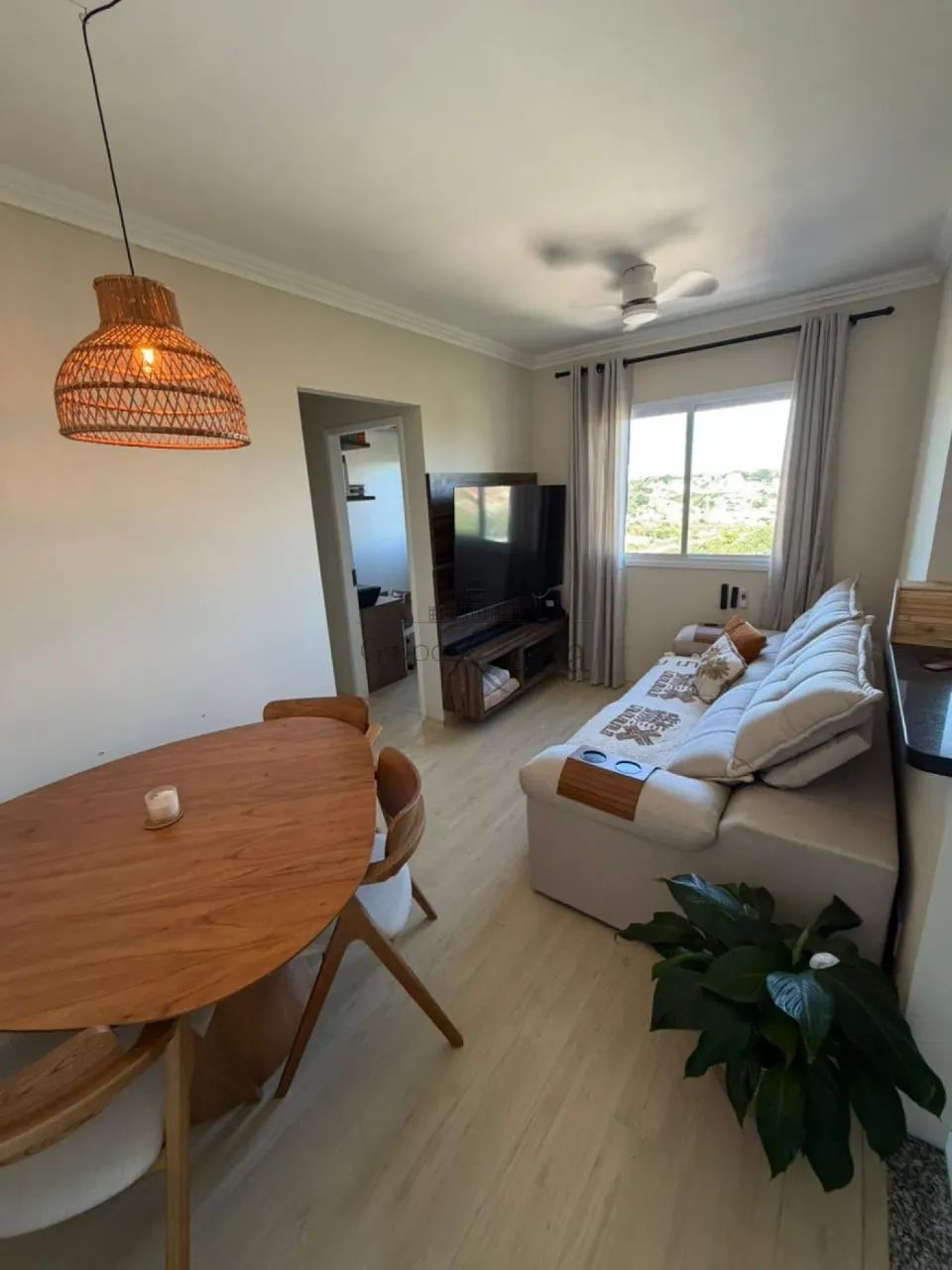 Apartamento - Jardim Satélite - Edifício Maria Dalva - 2 Dormitórios - 48m².