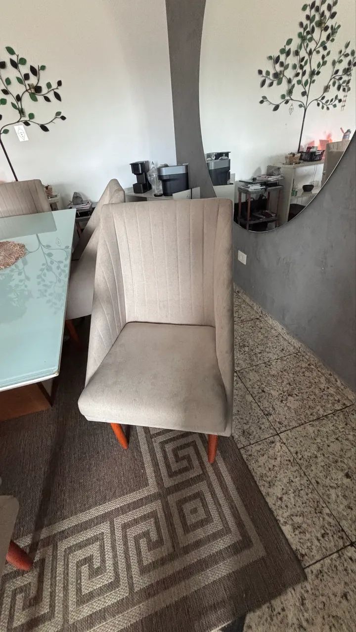 Mesa com cadeiras sala de jantar - Foto 3