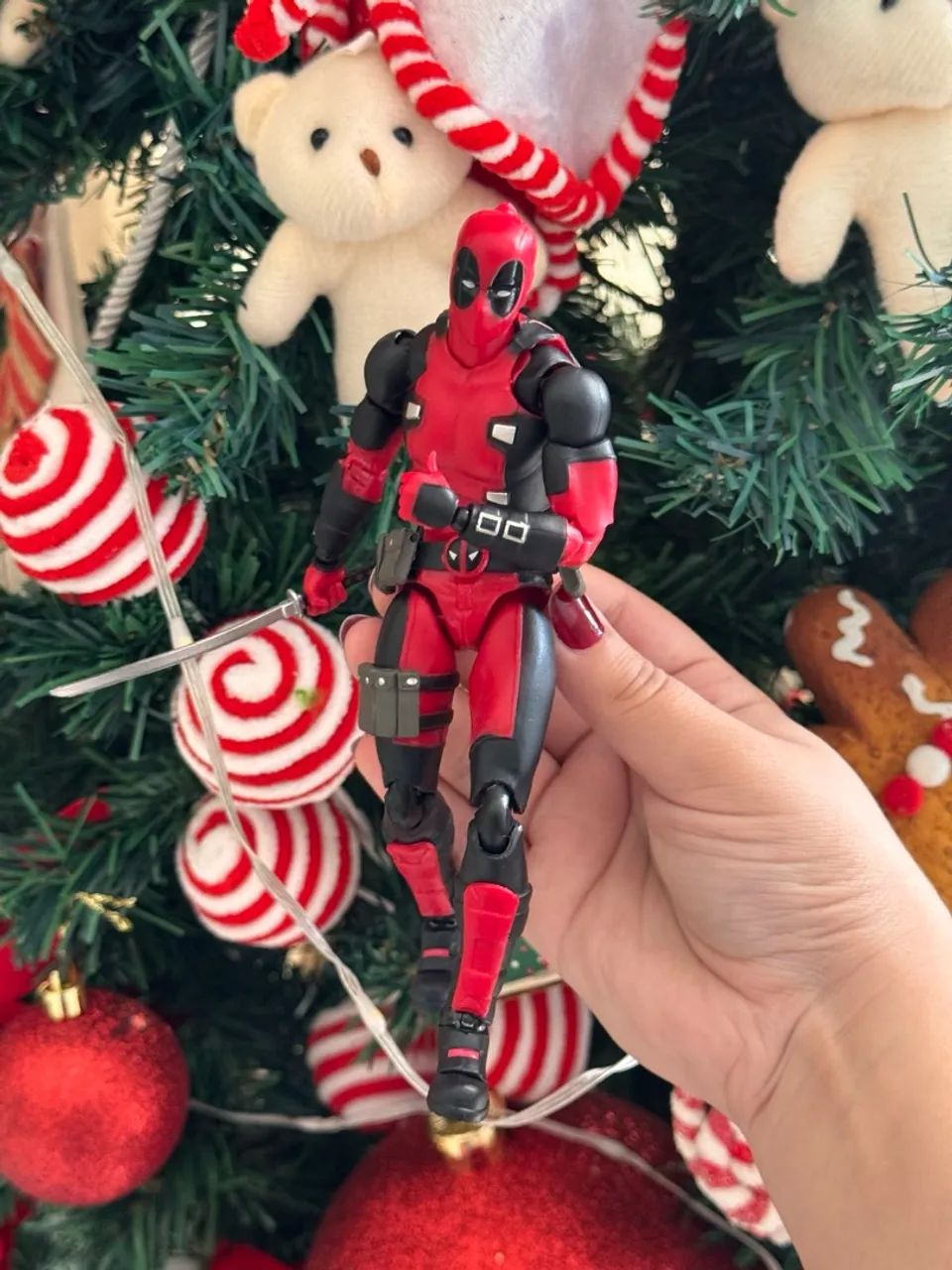 Deadpool bootleg mafex  - Foto 3