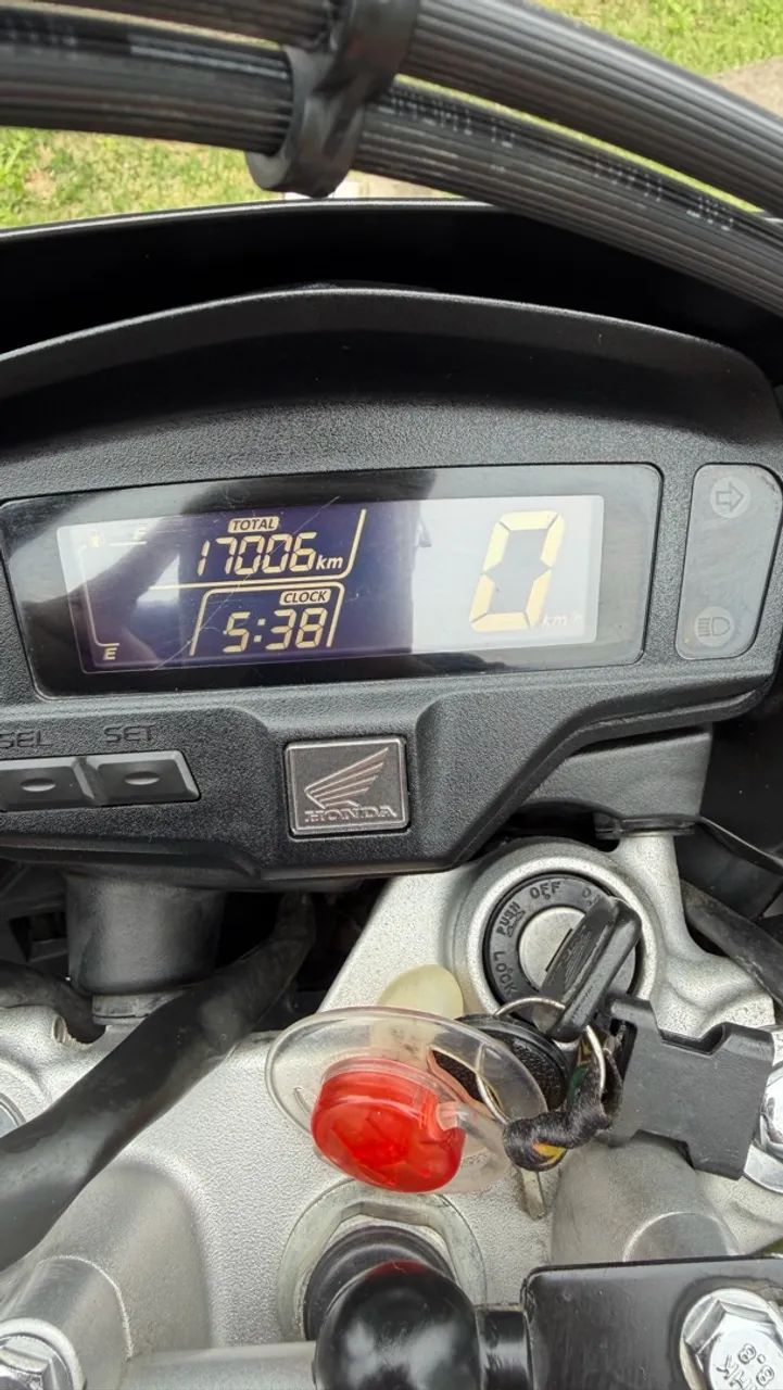 Bros vermelha impecável só 17 mil km  - Foto 3