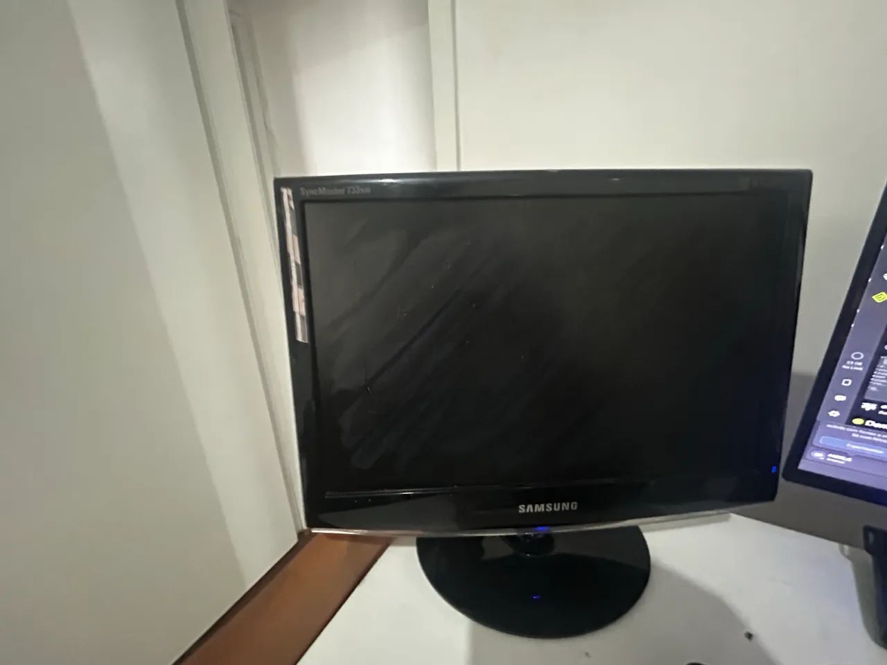 MONITOR SAMSUNG 17" 60Hz. 0.4A - Foto 2