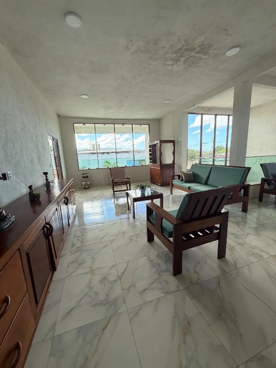 Linda CASA na cidade universitária com 7 quartos e 7 suítes - Foto 2