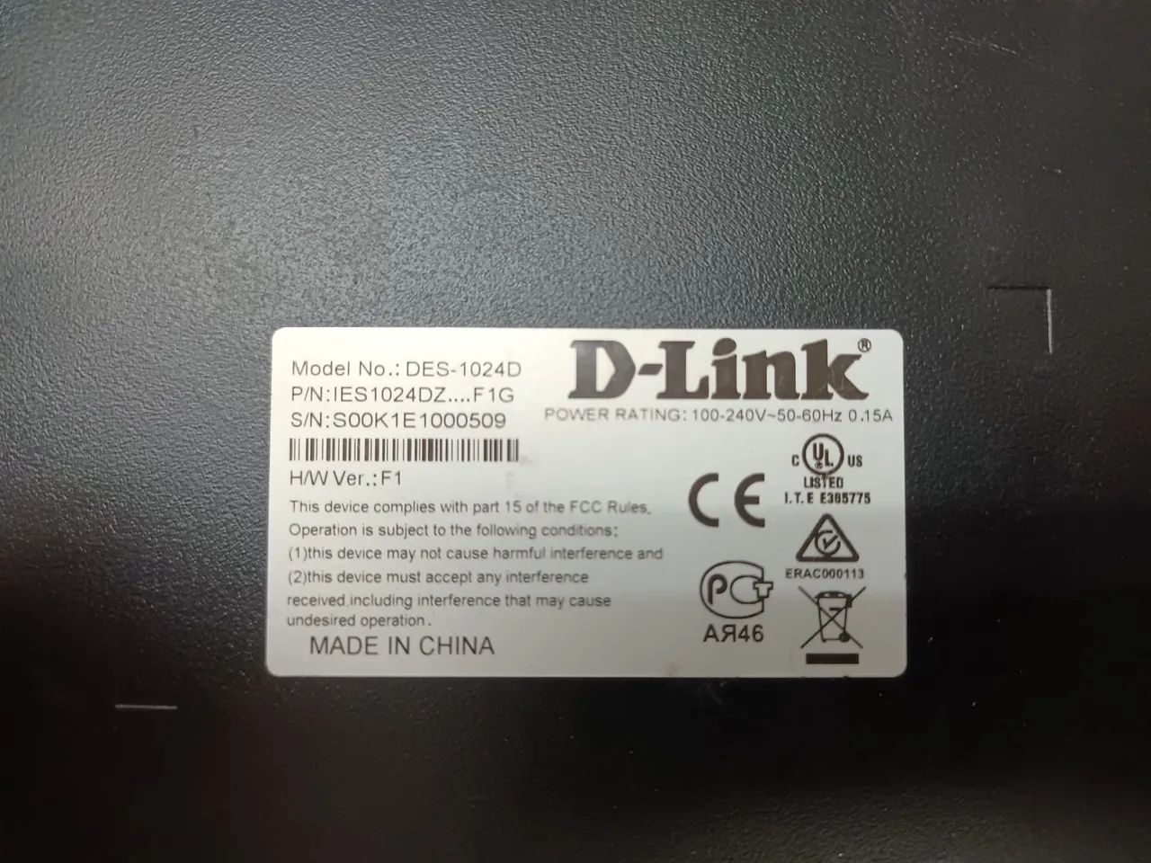 Switch D-Link DES-1024D 24 Portas Fast Ethernet  - Foto 5