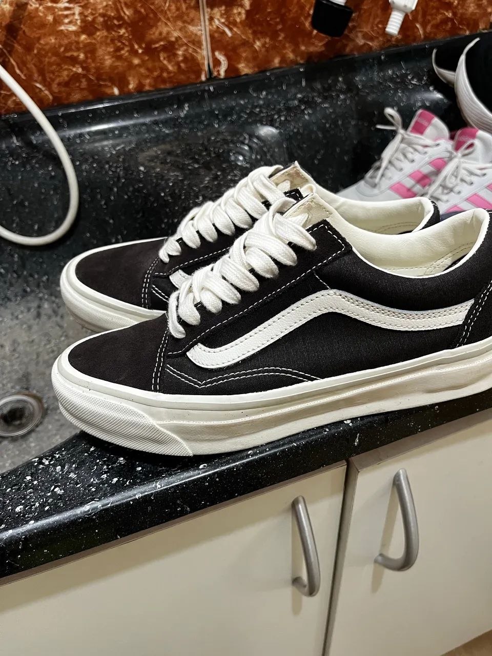 TÊNIS VANS OLD SKOOL 