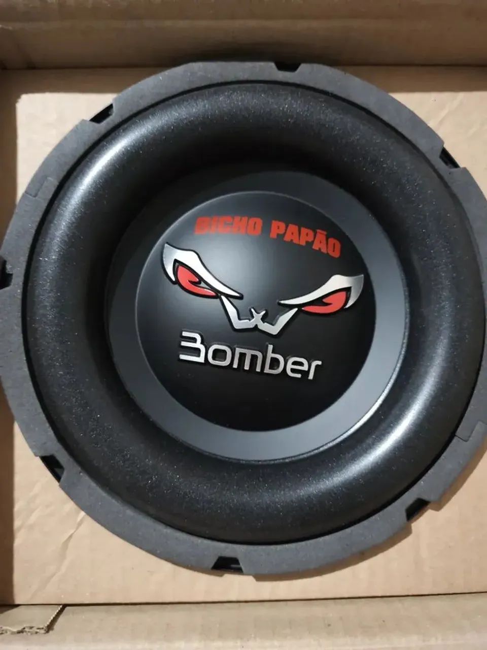Bomber bicho papão 8 polegadas 600w RMS 4 ohms  - Foto 3