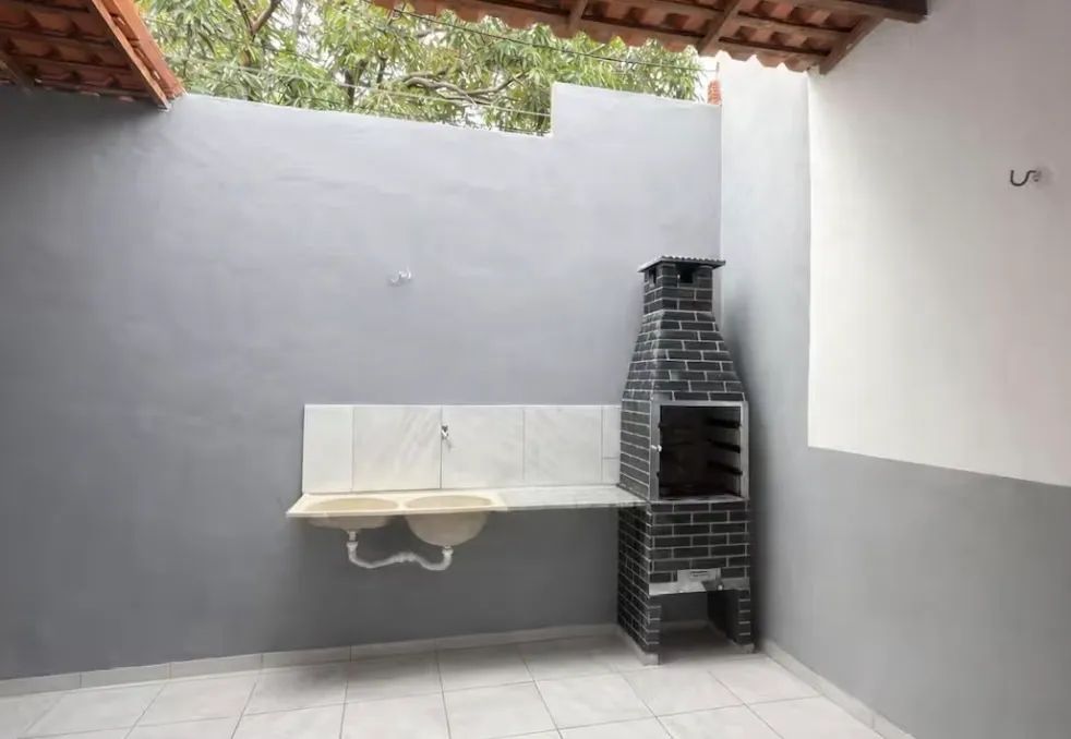 Alugo casa olho d?Água mobiliada - Foto 3