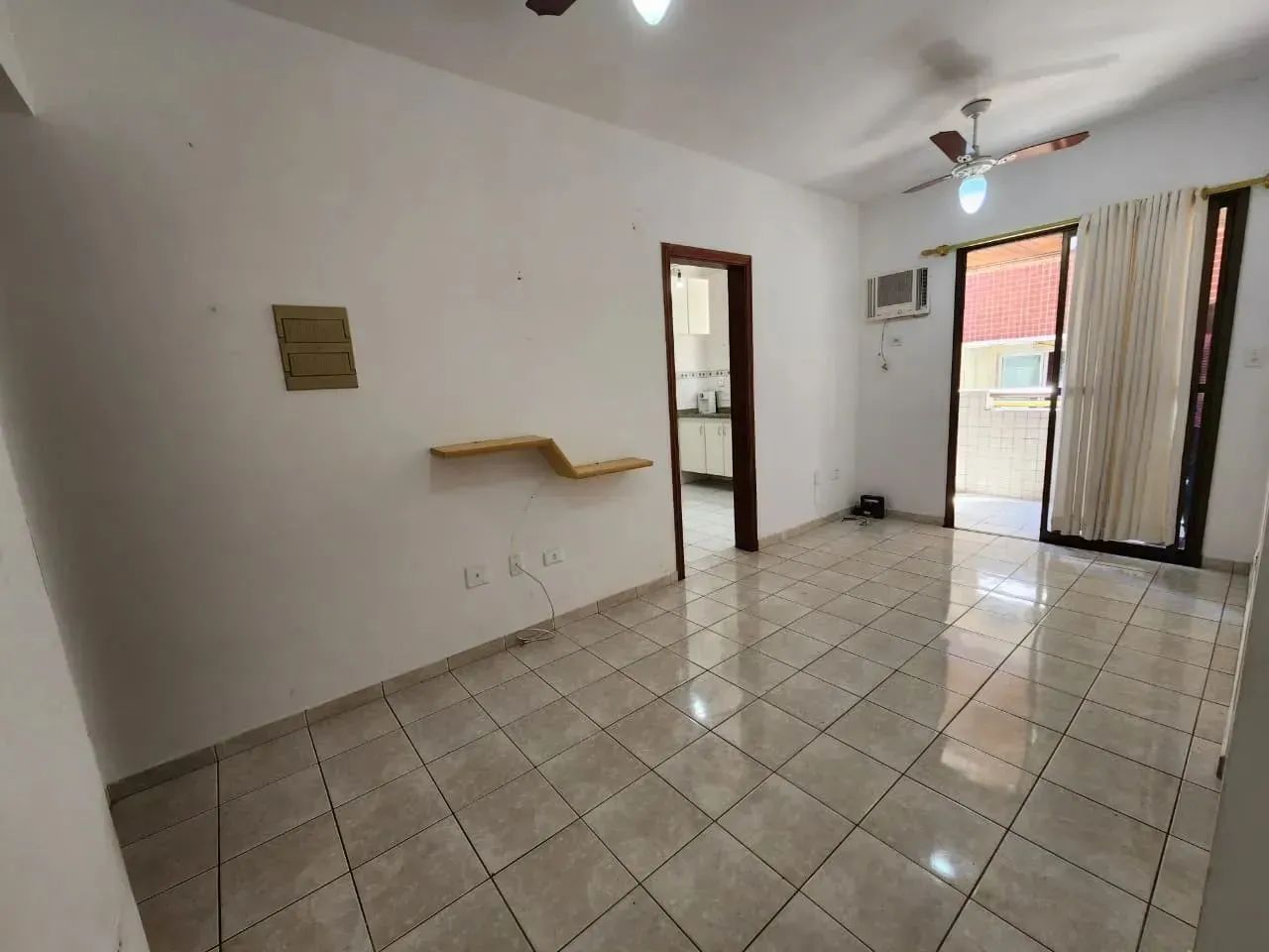 APARTAMENTO 100 METROS DA PRAIA, GUILHERMINA, 1 QUARTO - Foto 2