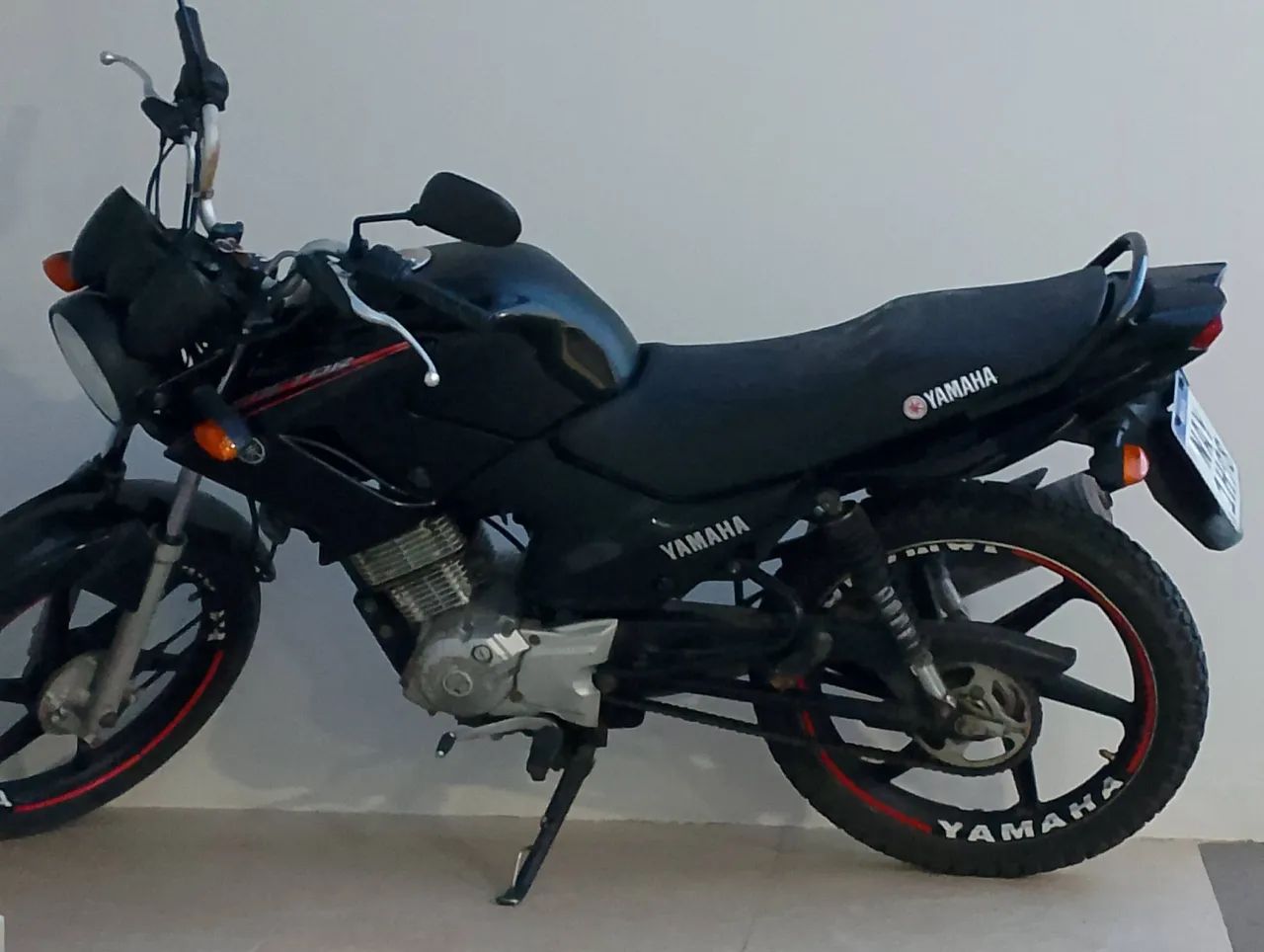 Vende se uma moto YBR ano 2014 - Foto 3