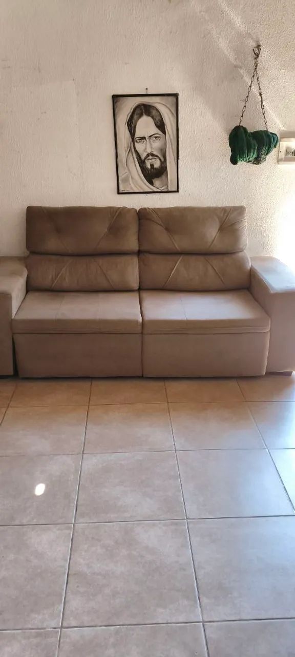 Sofá retrátil super conservado e lindo. Acabou de sair da loja praticamente. - Foto 4